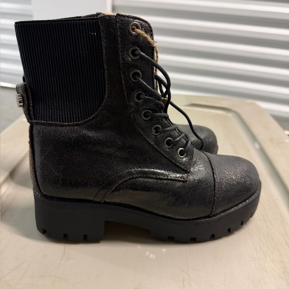 SEVEN7 Women's Lace-Up Jadon Bootie Black Boots Size 6 - Picture 2 of 6